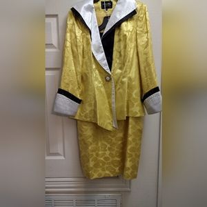 Two piece Suit By Giuvanna Yellow Black and White Trim Dress Suit size 16